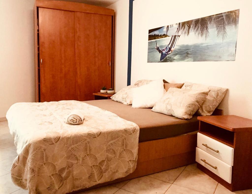 Villa Verde Apartments And Rooms Premantura Esterno foto