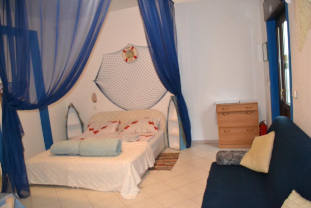 Villa Verde Apartments And Rooms Premantura Esterno foto